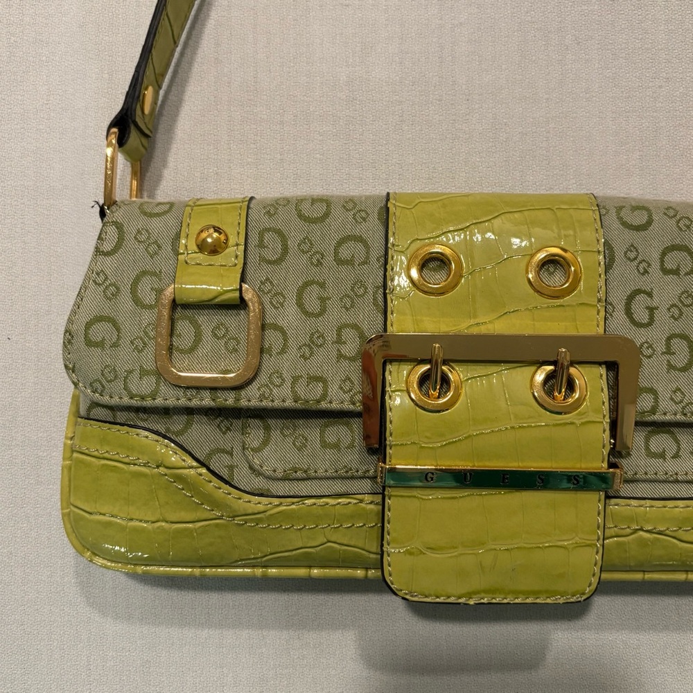 Vintage GUESS Y2K Green Shoulder Bag Monogram Brass Buckle Purse Croc Pattern - Picture 2 of 16